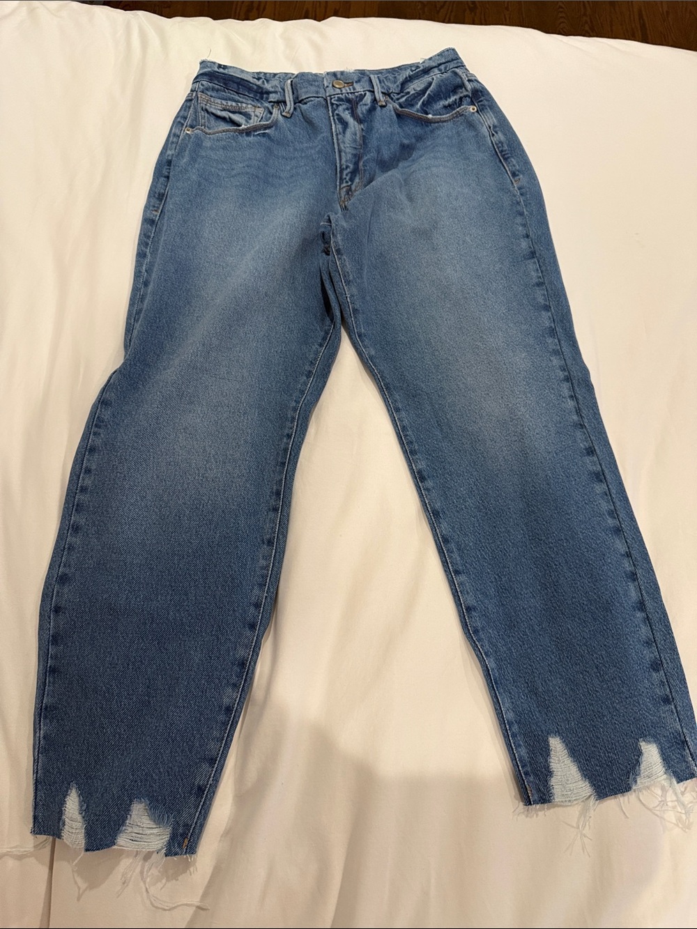Good American Straight-Leg Distressed Hem Jeans in Blue